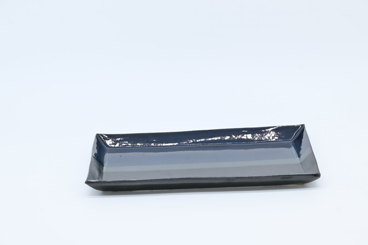 monohanako 陶器 長方板皿　M/ダークブルー＆ブラック/ monohanako — Rectangular Plate (M) / Dark Blue & Black